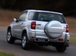 Toyota RAV4 3-Door 2003 года (ZA)